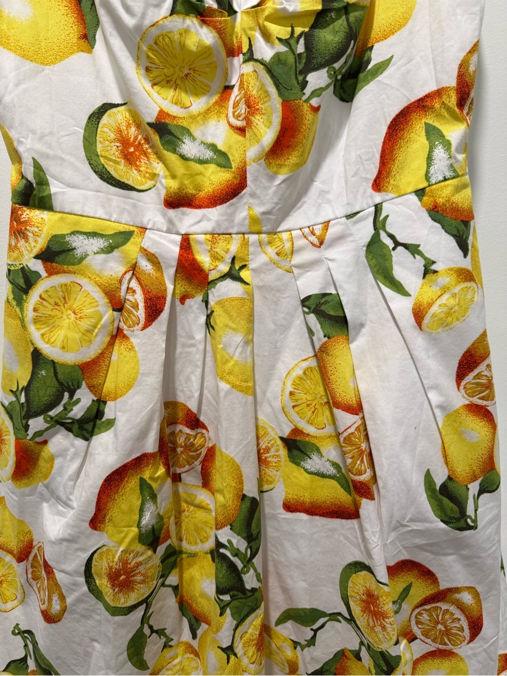 Banana Republic Lemon Dress | Very Good Condition | Size 8P - Picture 3 of 15